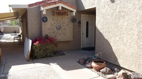 2132 N College Ct, Chandler, AZ 85224